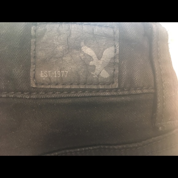 American Eagle hi-rise begging super stretch black denim jeans size 4. EUC - Picture 2 of 4